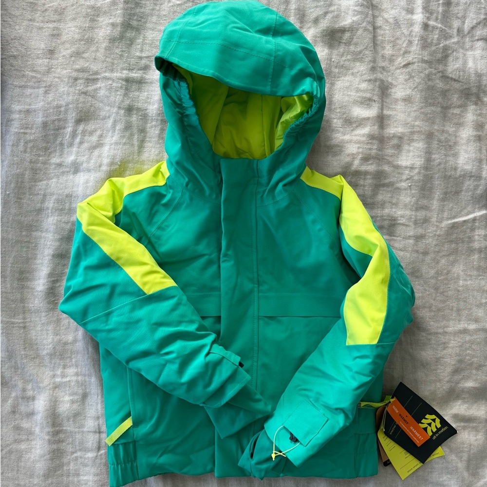 NWT gender neutral winter coat size XS